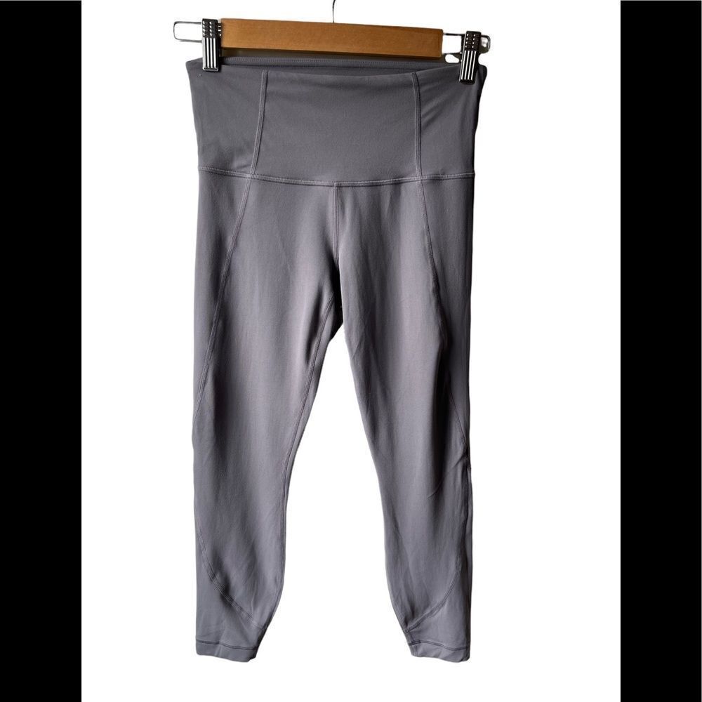 𝅺ATHLETA grey leggings size XSP